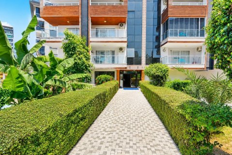 2+1 Apartment  in Mahmutlar, Antalya, Turkey No. 227352