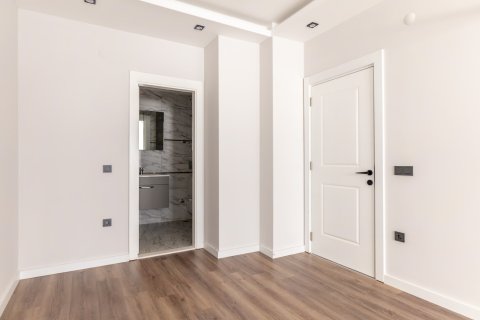 Продажа квартиры  в Аланье, Анталье, Турция 3+1, 155м2, №216829 – фото 13