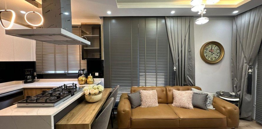 Apartment in Mersin, Turkey No. 227888