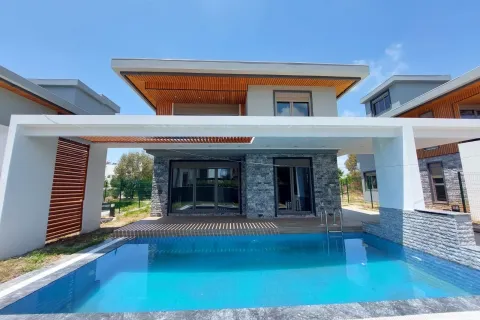 4+1 Leilighet  i Dosemealti, Antalya, Tyrkia Nr. 223884 - 2