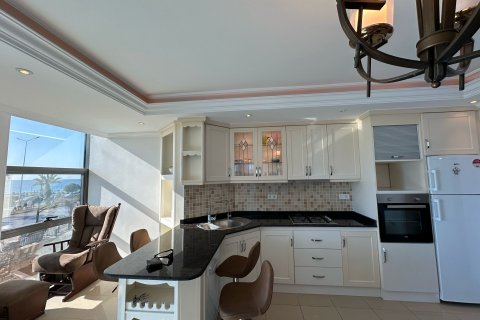2+1 Lejlighed i Mahmutlar, Antalya, Tyrkiet Nr. 219091 - 6