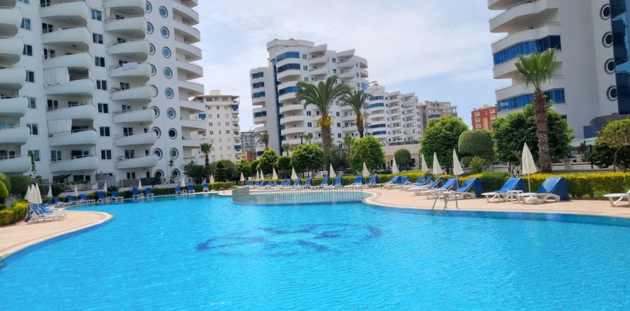 1+1 Lägenhet i Mahmutlar, Antalya, Turkiet Nr. 219096