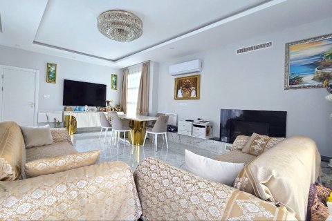 4+1 Villa i Catalkoy, Girne, Nr. 214519 - 2