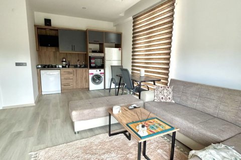 1+1 Lägenhet  i Mahmutlar, Antalya, Turkiet Nr. 217509 - 2
