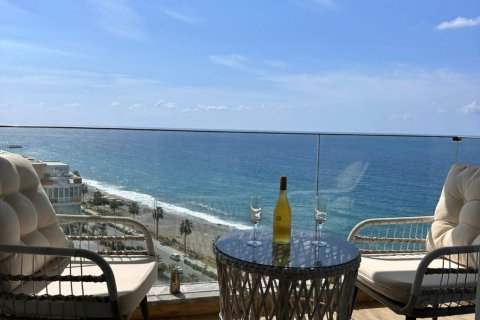 Daire  1+1  Alanya, Antalya, Türkiye №216792