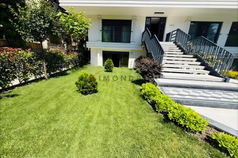 آپارتمان در Kadikoy،  Istanbul ، ترکیه 3 خوابه ، 155 متر مربع.  شماره 228613 - 3
