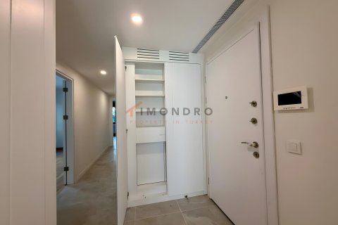 آپارتمان در Kadikoy،  Istanbul ، ترکیه 3 خوابه ، 155 متر مربع.  شماره 228613 - 12