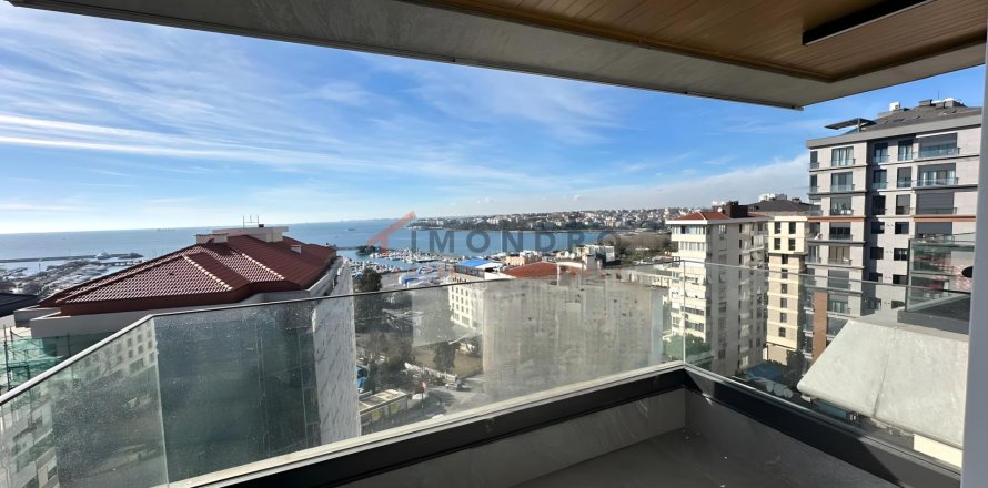 3+1 Leilighet  i Kadikoy, Istanbul, Tyrkia Nr. 228612