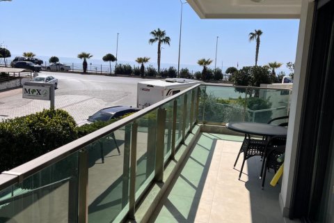 2+1 Apartment  in Mahmutlar, Antalya, Turkey No. 227204