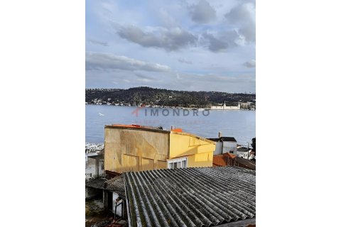 10+1 Apartment in Besiktas, Istanbul, Turkey No. 225242
