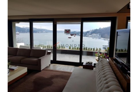 ویلا در Sariyer،  Istanbul ، ترکیه 3 خوابه ، 220 متر مربع.  شماره 225238 - 4