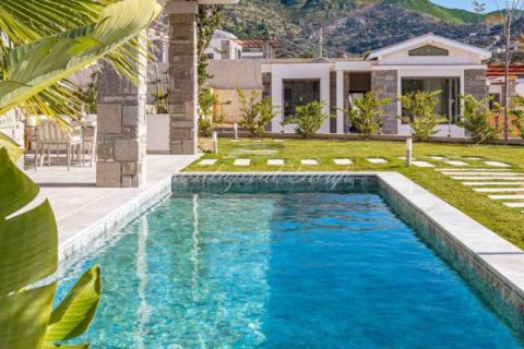 4+1 Villa  i Bodrum, Mugla, Tyrkiet Nr. 223407 - 2