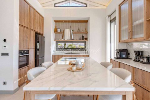 4+1 Villa  i Bodrum, Mugla, Tyrkiet Nr. 223407 - 8