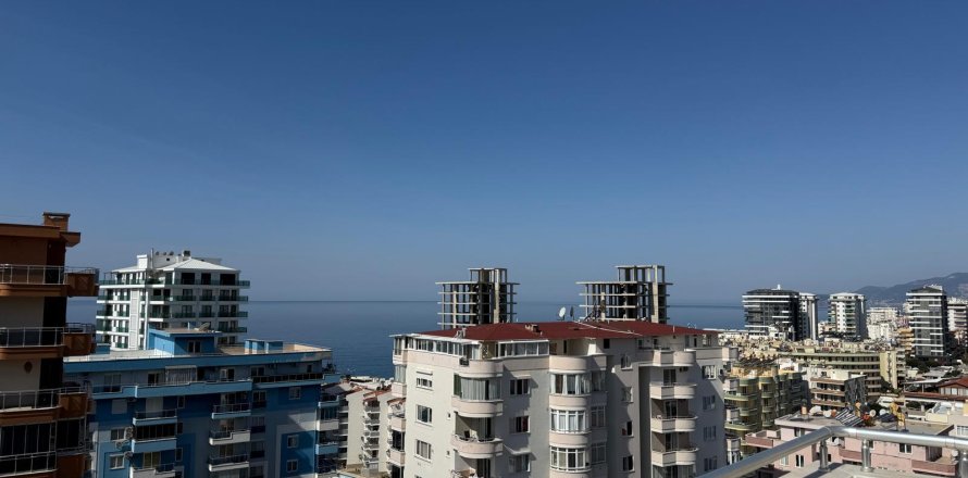 4+1 Lejlighed  i Mahmutlar, Antalya, Tyrkiet Nr. 223410