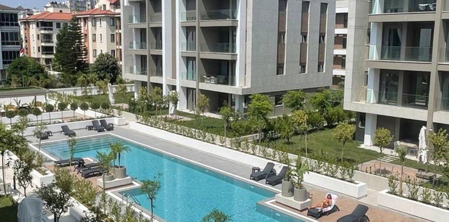 3+1 Apartment in Konyaalti, Antalya, Turkey No. 211756