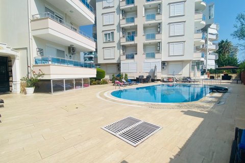 3+1 Lägenhet  i Oba, Antalya, Turkiet Nr. 213487