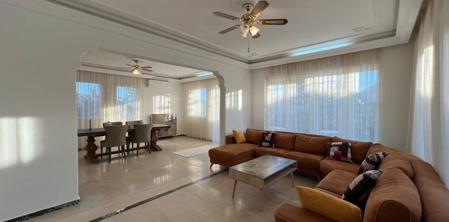 2+1 Villa i Konakli, Antalya, Tyrkia Nr. 218850