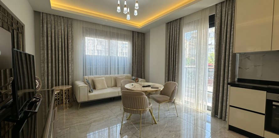 Daire  2+1  Oba, Antalya, Türkiye №218848