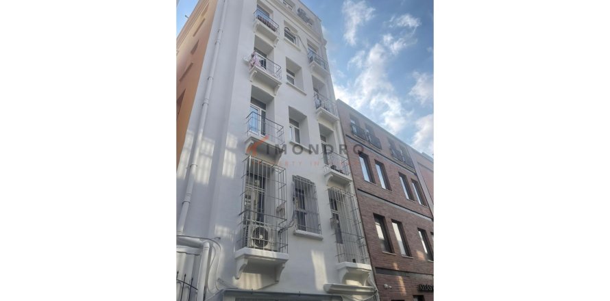 1+1 Lägenhet  i Beyoglu, Istanbul, istanbul, Turkiet Nr. 223230