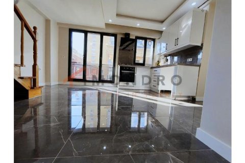 1+3 Lägenhet i Sisli, Istanbul, istanbul, Turkiet Nr. 223227 - 2