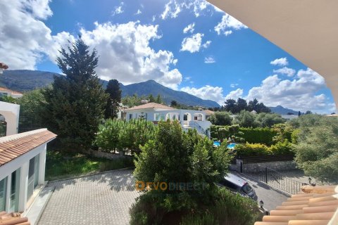 4+1 Villa i Ozankoy, Girne, Nr. 225697 - 17