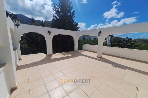 4+1 Villa  i Ozankoy, Girne,  Nr. 225698 - 18