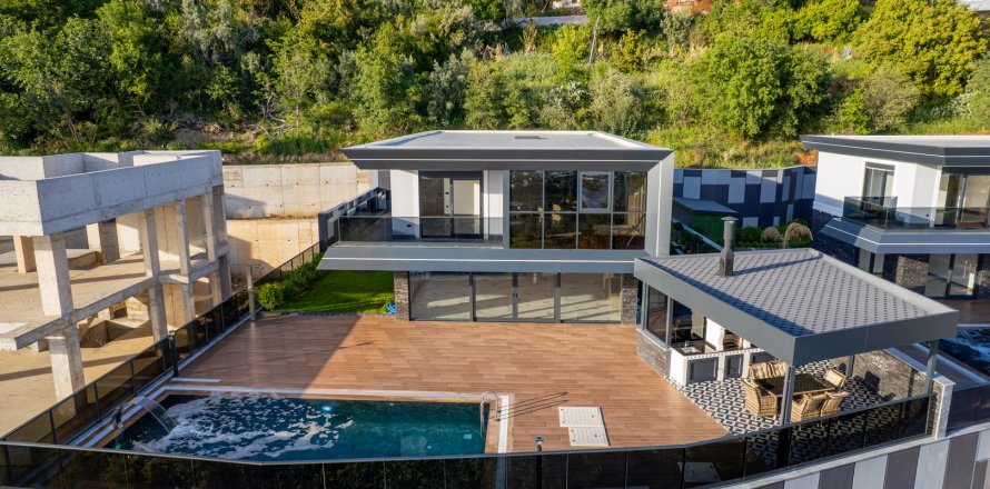 4+1 Villa in Kestel, Antalya, Turkey No. 211230