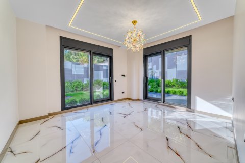 Villa for sale in Kestel, Antalya, Turkey, 4 bedrooms, 688m2, No. 211230 – photo 24