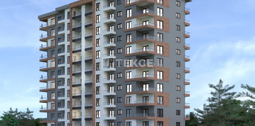 4+1 Apartment in Yomra, Trabzon, Turkey No. 80520