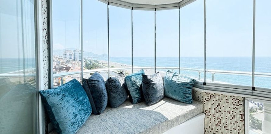 3+2 Lejlighed  i Mahmutlar, Antalya, Tyrkiet Nr. 218053