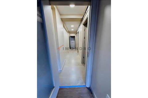 آپارتمان در Küçükçekmece،  Istanbul ، ترکیه 2 خوابه ، 80 متر مربع.  شماره 216043 - 8