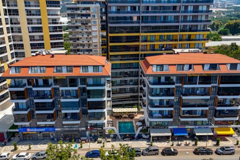 1+1 Apartment  in Mahmutlar, Antalya, Turkey No. 225342