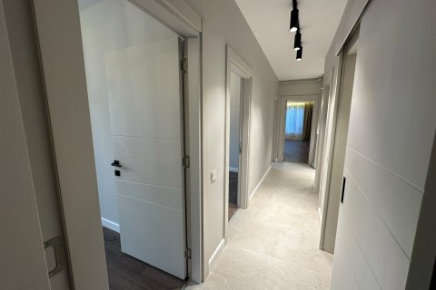 Продажа квартиры  в Анталье, Турция 3+1, 130м2, №226513 – фото 7
