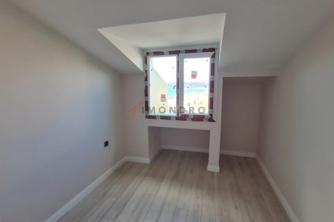 Apartment for sale in Bueyuekcekmece, Istanbul, Turkey, 4 bedrooms, 180m2, No. 211977 – photo 22
