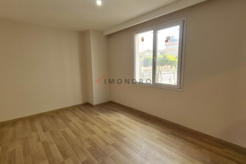 Apartment for sale in Bueyuekcekmece, Istanbul, Turkey, 4 bedrooms, 180m2, No. 211977 – photo 8
