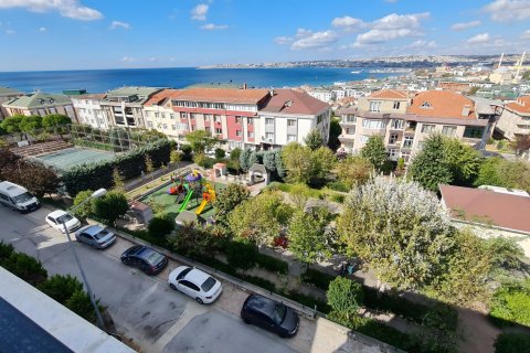 Apartment for sale in Bueyuekcekmece, Istanbul, Turkey, 4 bedrooms, 180m2, No. 211977 – photo 19