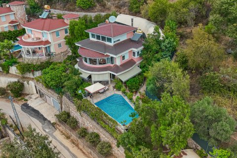 4+1 Villa  i Kestel, Antalya, Tyrkia Nr. 218467