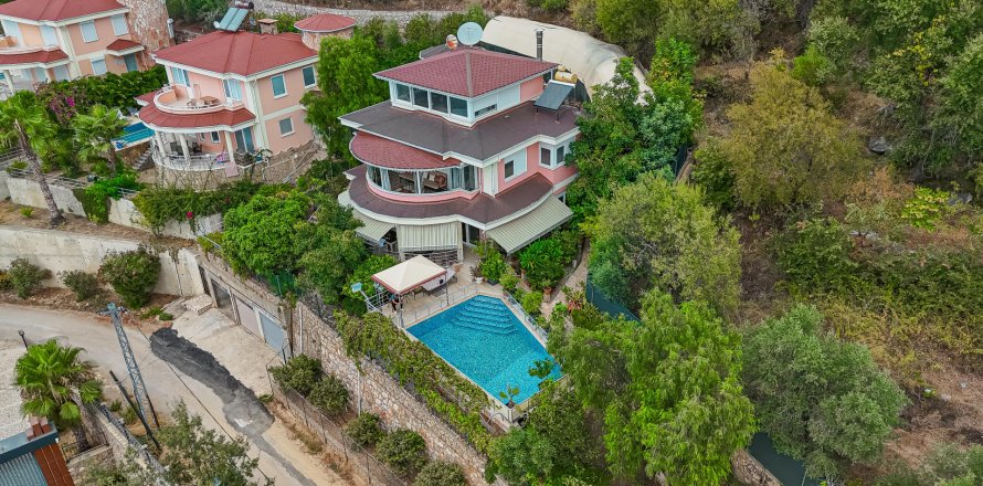 4+1 Villa i Kestel, Antalya, Tyrkia Nr. 218467