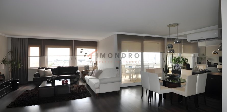 3+1 Lägenhet  i Konyaalti, Antalya, Turkiet Nr. 215084