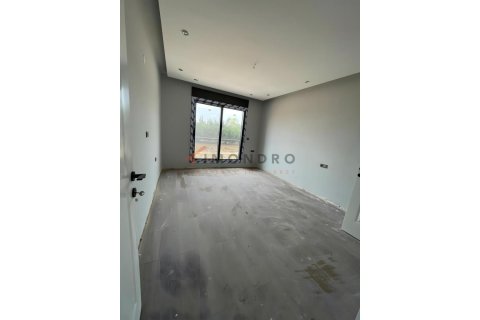 5+1 Villa  i Dosemealti, Antalya, Turkiet Nr. 215086 - 23