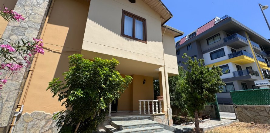 3+1 Villa  in Kestel, Schleimbeutel, Türkei Nr. 217431
