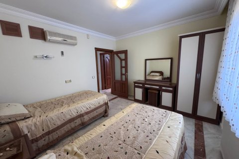 3+1 Villa  in Kestel, Schleimbeutel, Türkei Nr. 217431 - 9