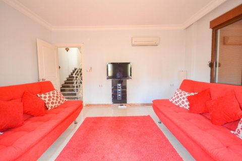 5+1 Villa i Mahmutlar, Antalya, Tyrkiet Nr. 217433 - 5