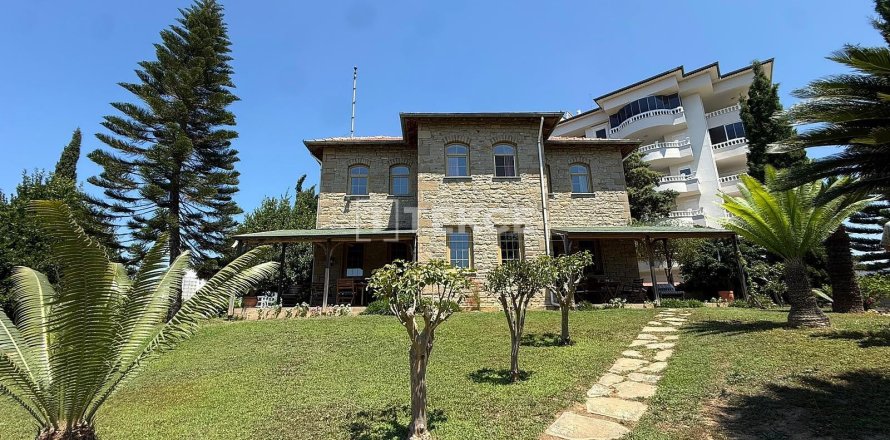 5+1 Villa in Alanya, Antalya, Türkei Nr. 226862