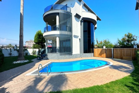 4+1 Villa  in Antalya, Turkey No. 222921