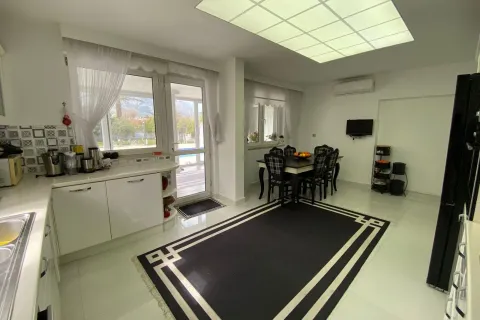 Продажа квартиры в Турции 6+1, 325м2, №224089 – фото 6