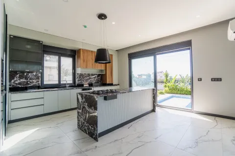 5+1 Lejlighed  i Mugla, Tyrkiet Nr. 224086 - 11
