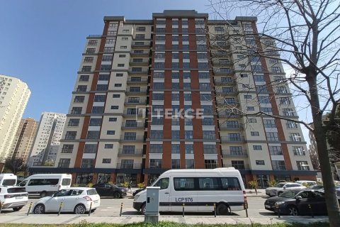 2+1 Wohnung  in Istanbul, Türkei Nr. 212795
