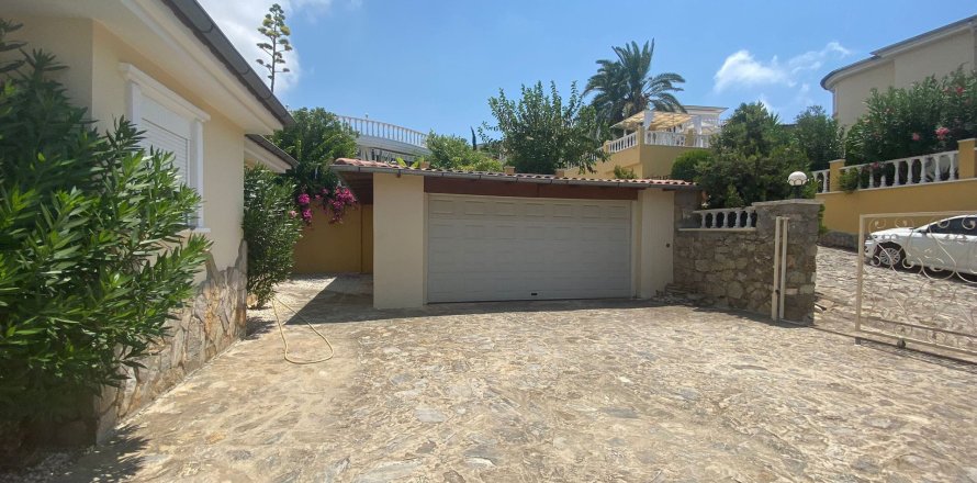 2+1 Villa  in Kargicak, Alanya, Antalya, Türkei Nr. 213741