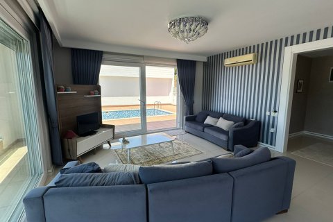 3+1 Villa  i Kargicak, Alanya, Antalya, Tyrkiet Nr. 213736 - 18